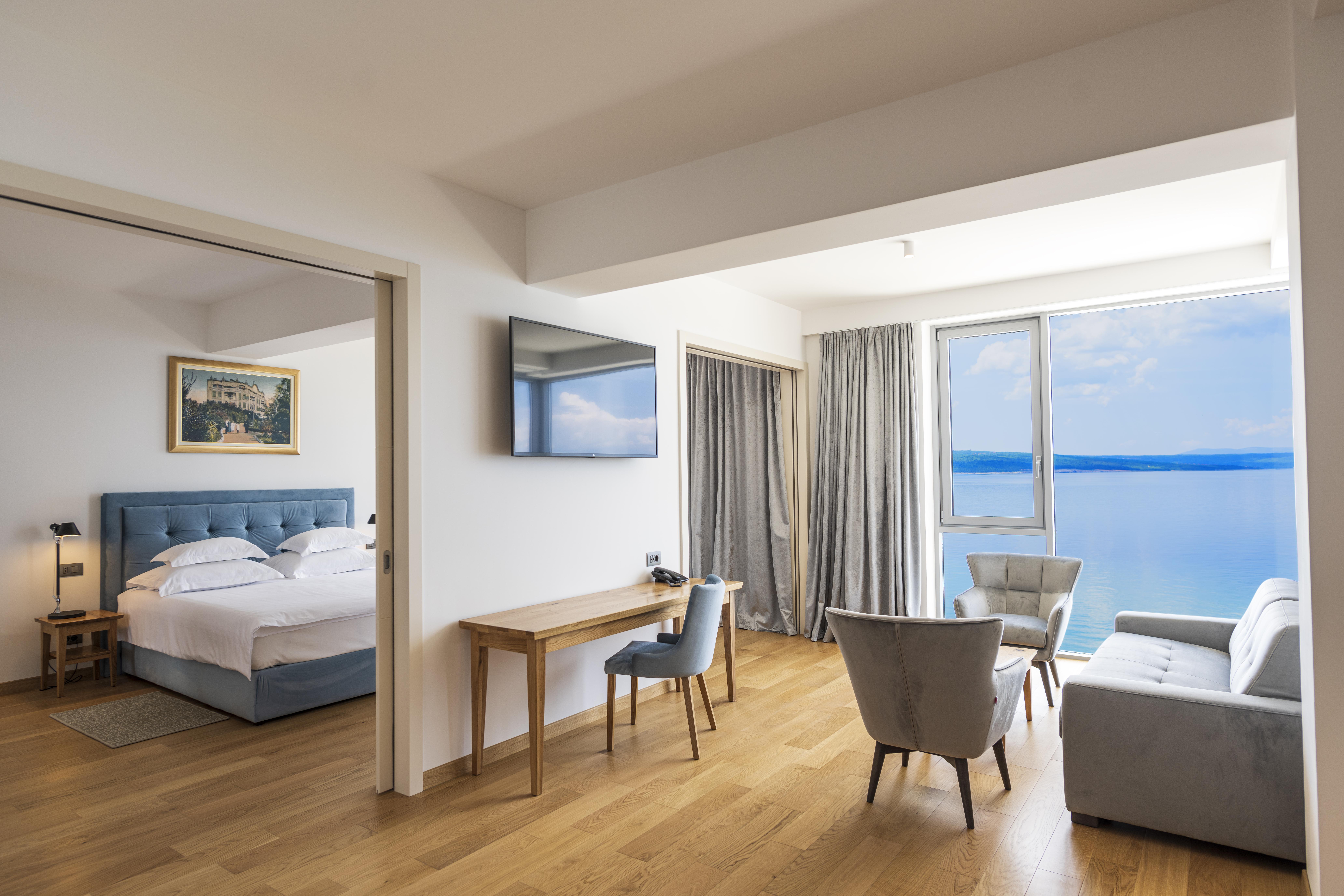 Grand Hotel Miramare Crikvenica Buitenkant foto Suite
