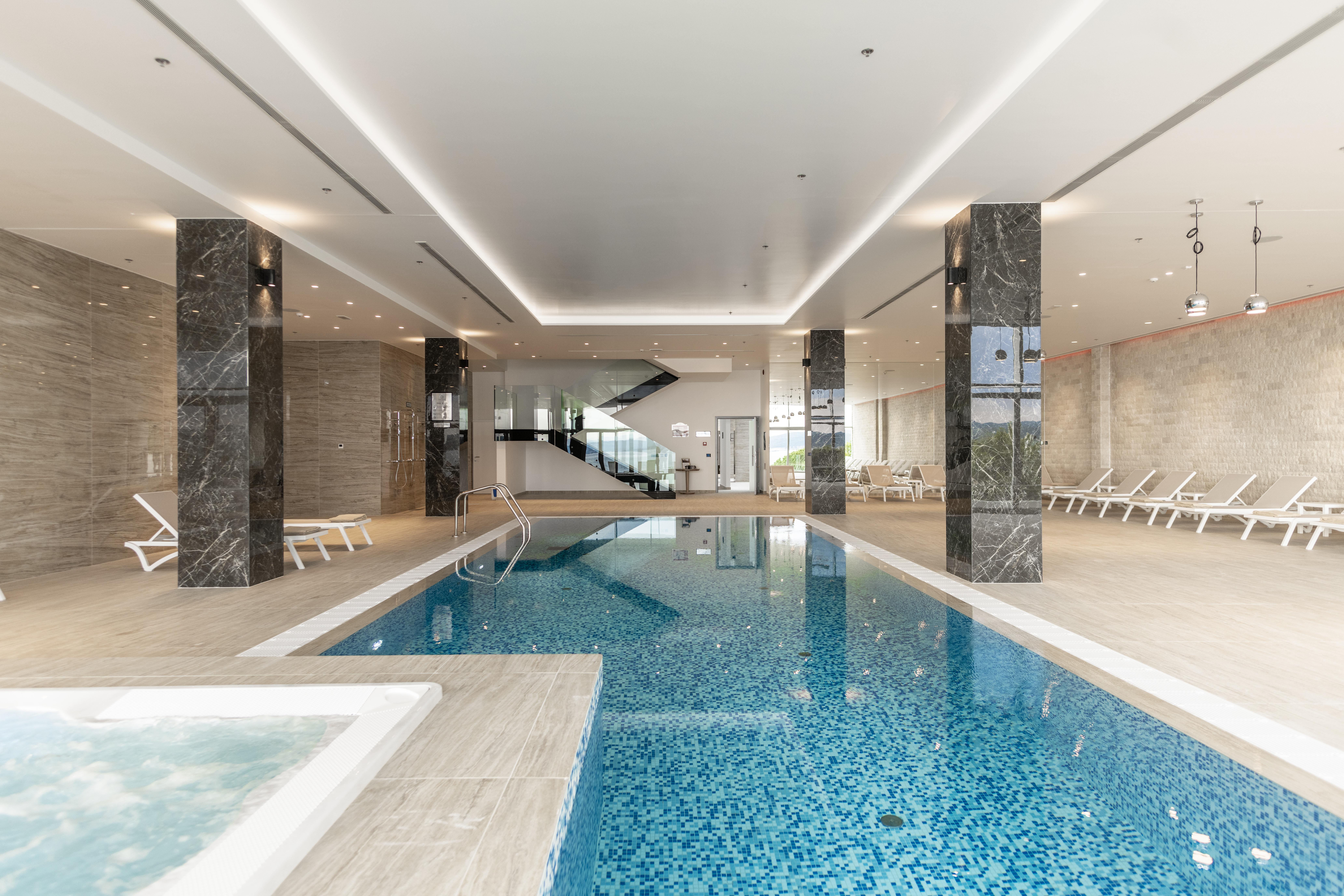 Grand Hotel Miramare Crikvenica Buitenkant foto The swimming pool at the hotel