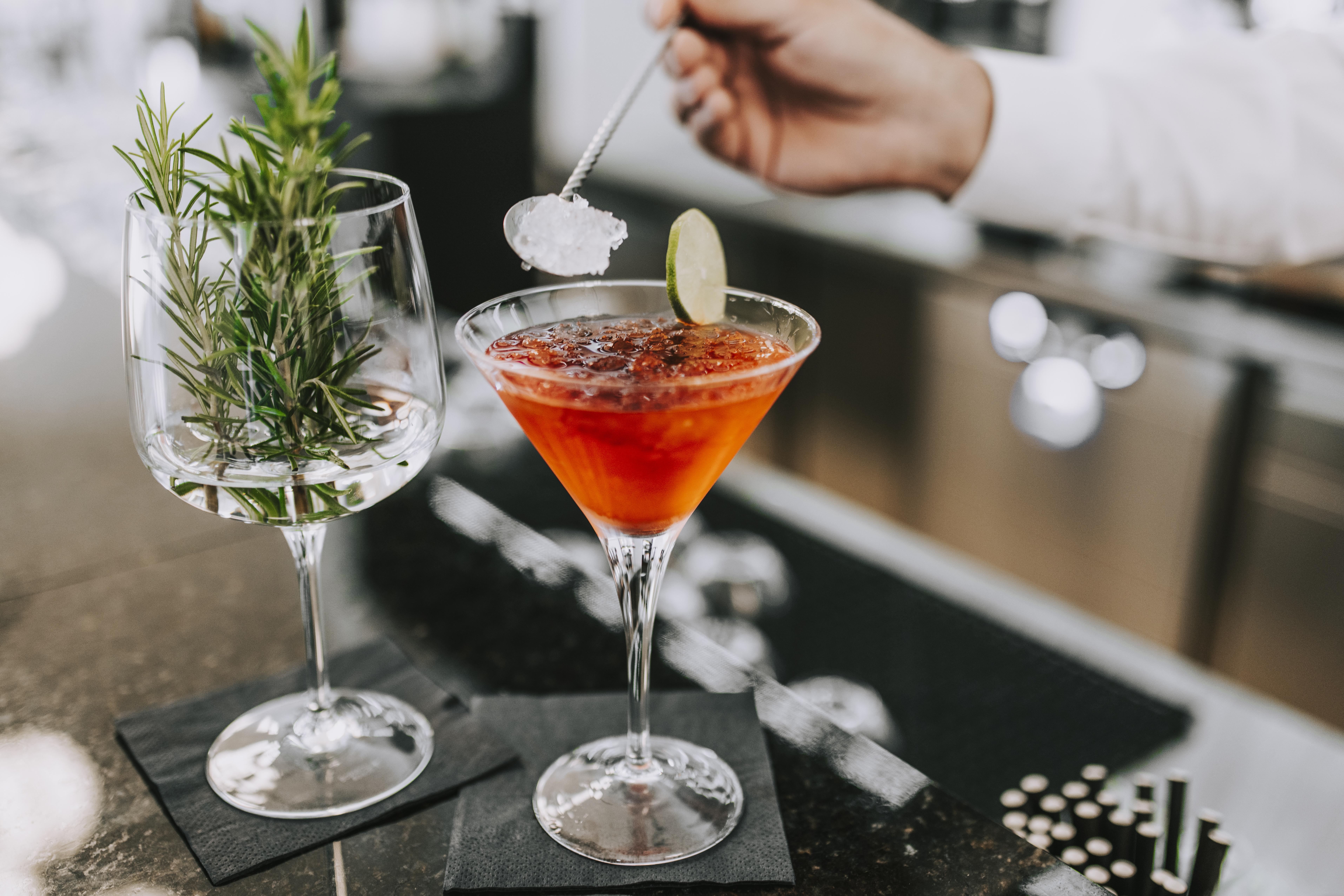 Grand Hotel Miramare Crikvenica Buitenkant foto A bartender adding a sugar cube to a cocktail