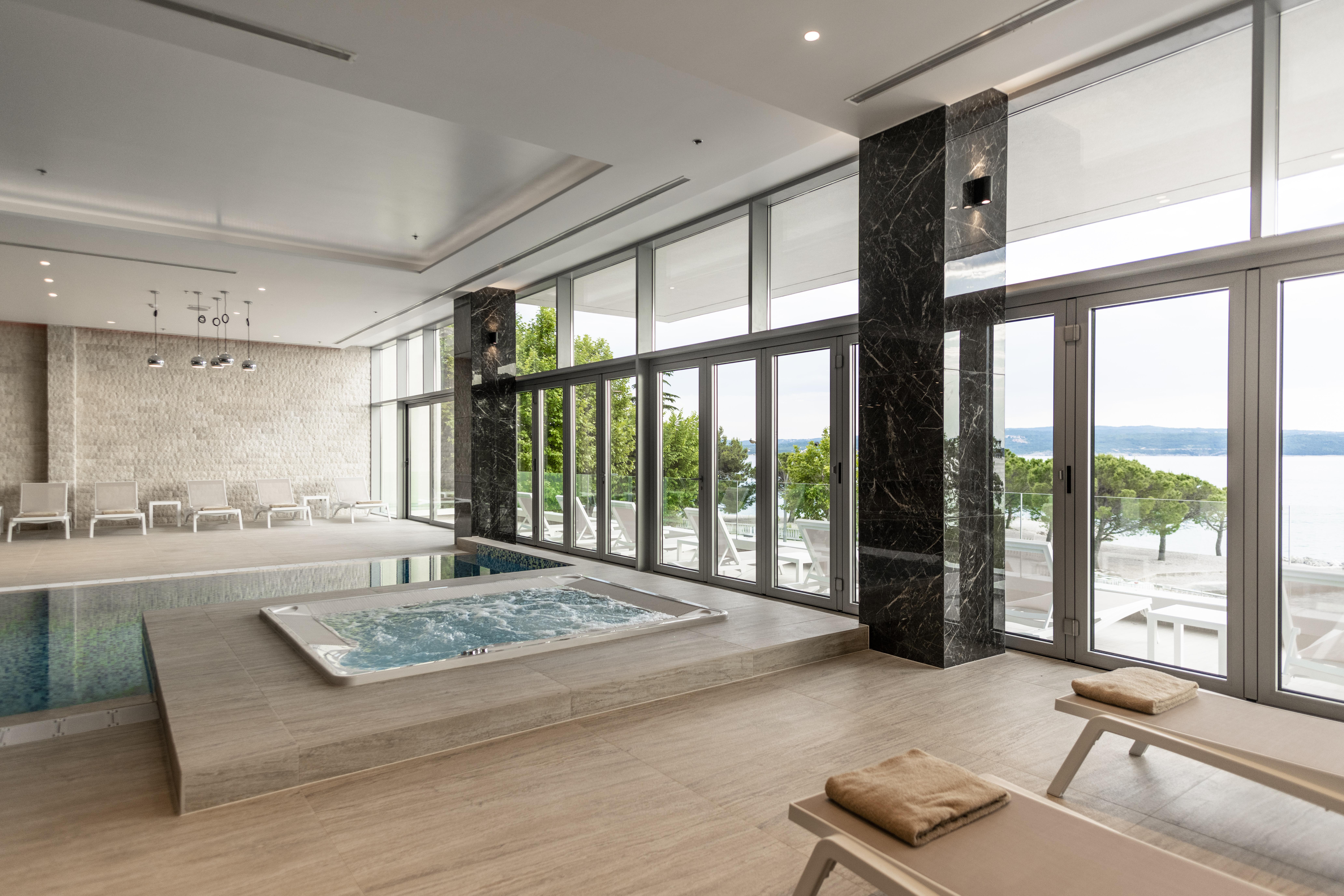 Grand Hotel Miramare Crikvenica Buitenkant foto Spa